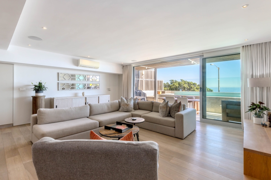 2 Bedroom Property for Sale in Camps Bay Western Cape